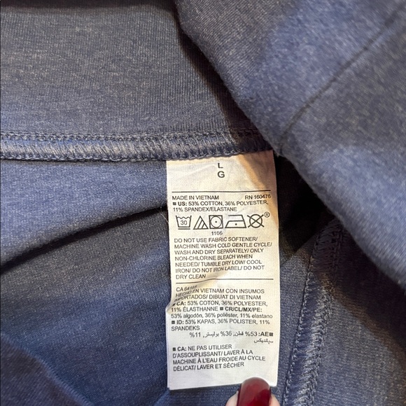 Never-Worn Blue Leggings - Picture 6 of 7